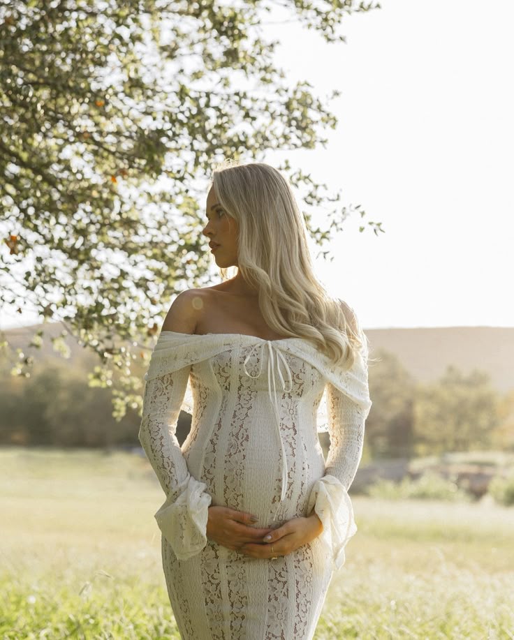 Grace - Elegant Hollow Out Lace Maternity Dress